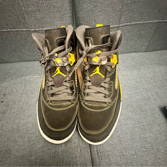 Air Jordan Spizike High Top Sneaker Black University Gold Men's sz 13 - Picture 5 of 15